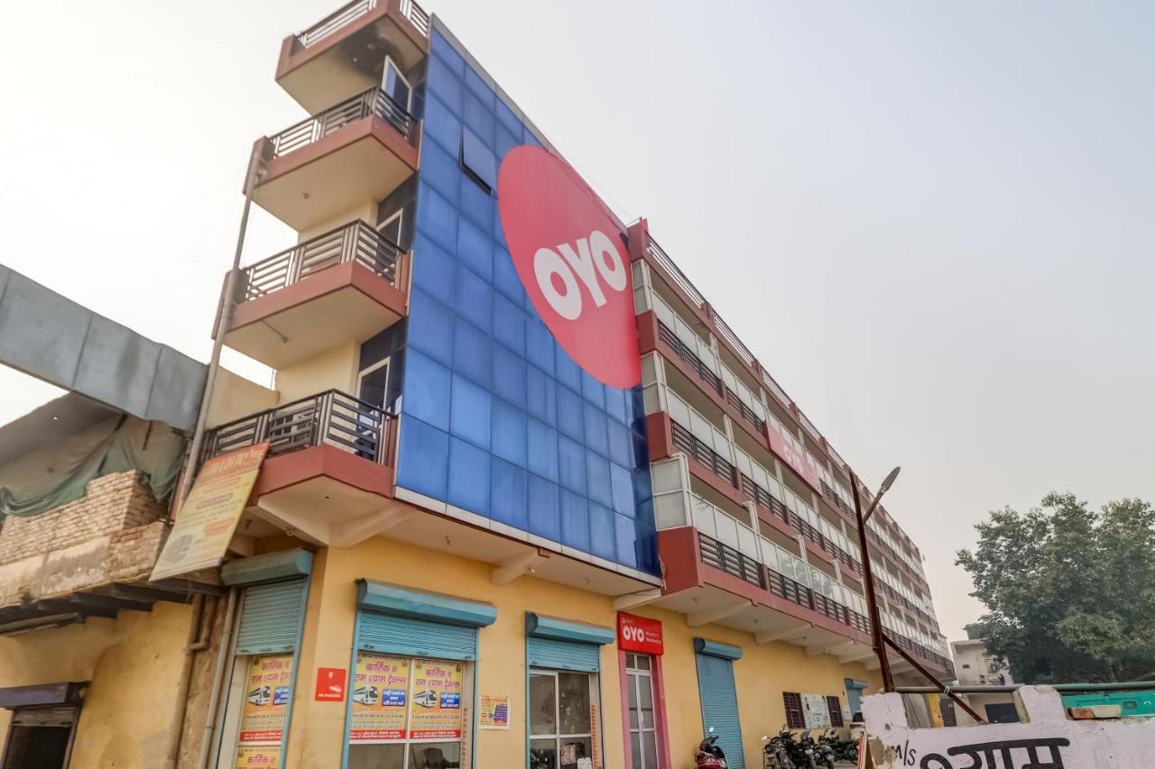Oyo Hotel R K Residency Γκουργκάον Εξωτερικό φωτογραφία